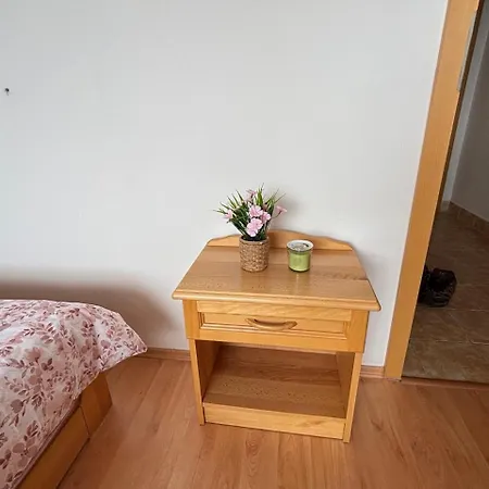 Bralo دونوفالي